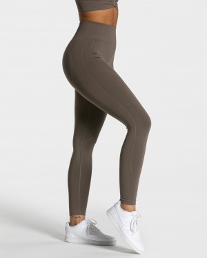 Grey Brown Women's Teveo Focus Scrunch Leggings | 6472-SVMYX