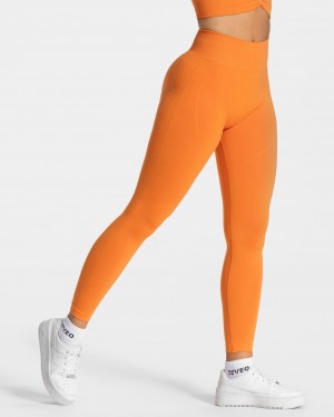 Orange Women's Teveo Focus Scrunch Leggings | 9270-GCDVB