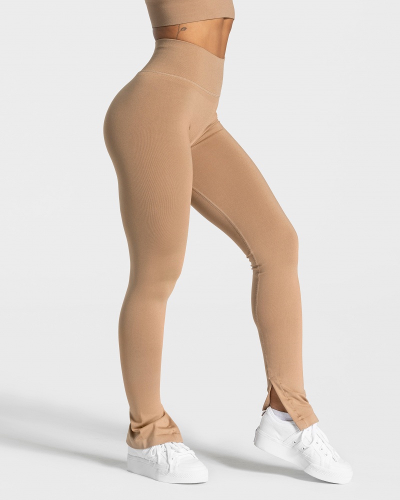 Beige Women\'s Teveo Sassy Slit Leggings | 3061-FTGDM