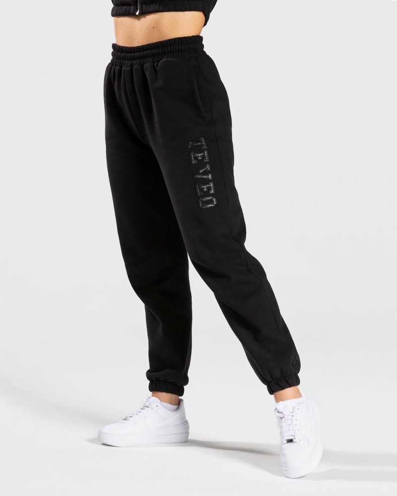 Black Women\'s Teveo College Oversized Jogger | 8135-UYNBA