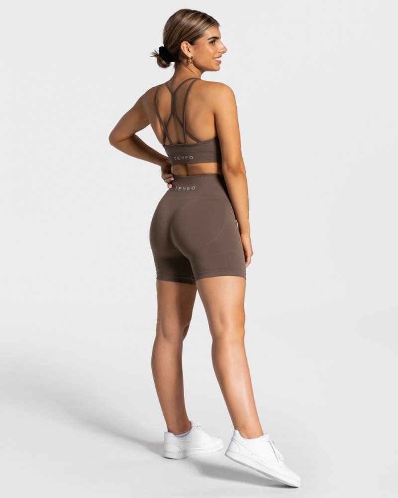 Brown Women's Teveo True Shorts | 9842-REXQL