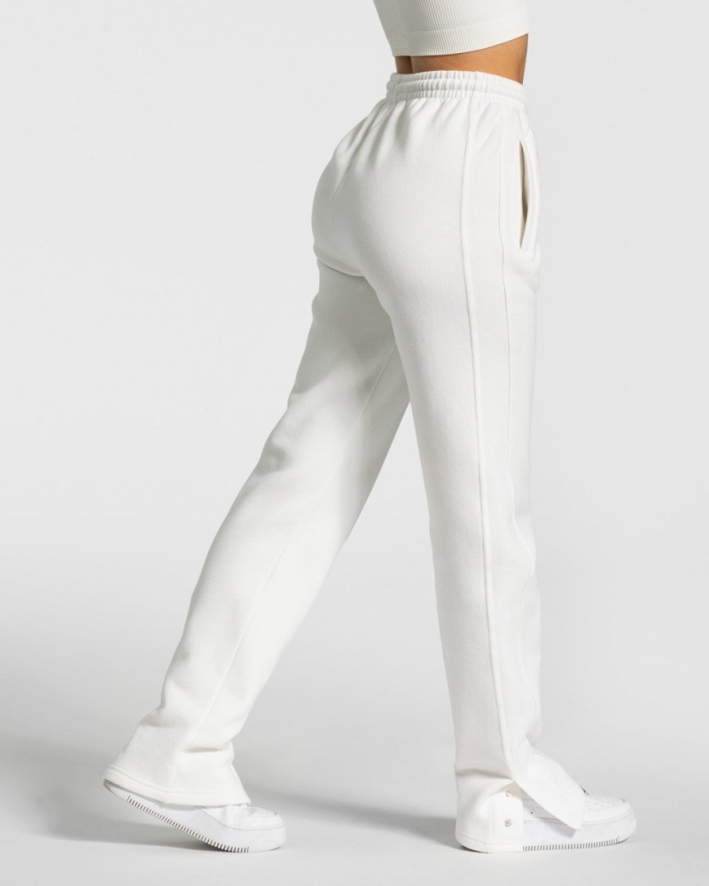 White Women's Teveo Sassy Slit Jogger | 3654-APKEO